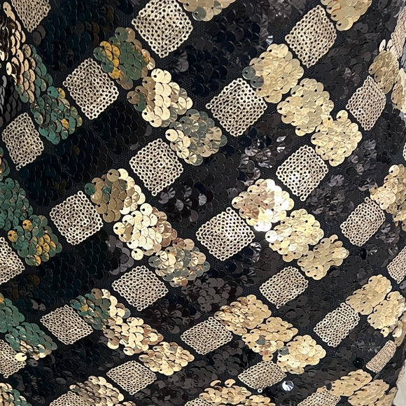 QUII Beautiful black and gold sequin mini dress sz S M L - Picture 2 of 6